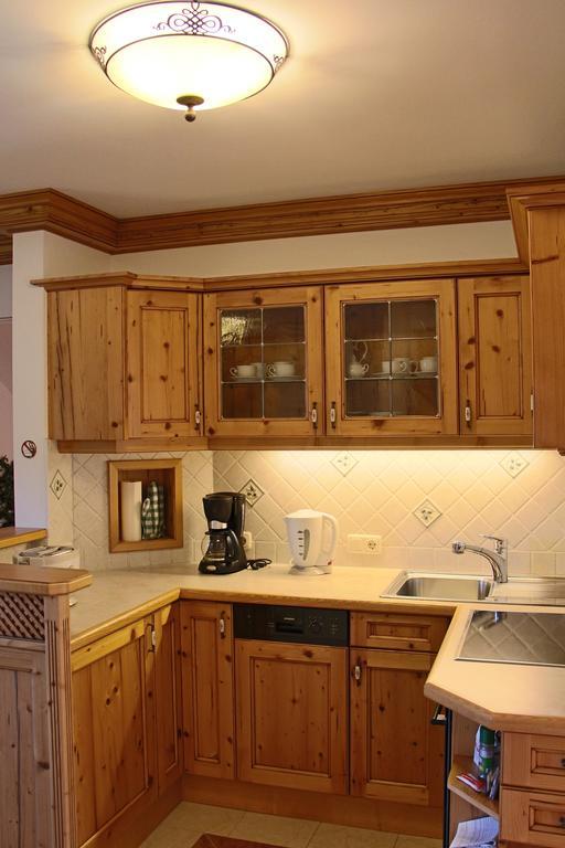 Ferienwohnung Schossleitner - Der Wohlfuehl-Ansitz Am Wolfgangsee Mit Weitblick Sankt Gilgen Room photo